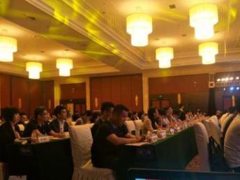 川渝聯動，溝通無界 專業現場會議速記、翻譯與一體化會議服務解決方案