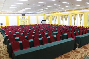 夏日?qǐng)F(tuán)體會(huì)議培訓(xùn) 消除倦怠、養(yǎng)精蓄銳，以專業(yè)服務(wù)振奮團(tuán)隊(duì)精神